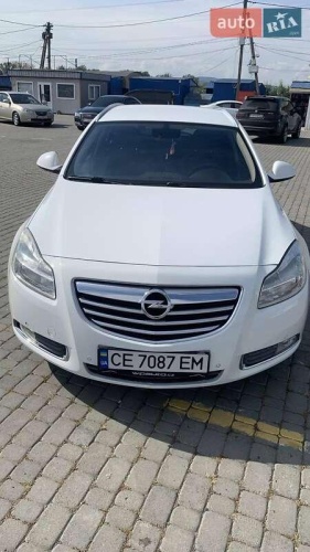 Opel Insignia 2011