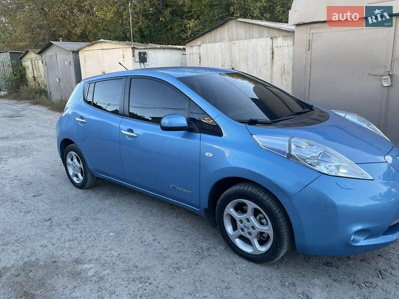 Nissan Leaf 2012