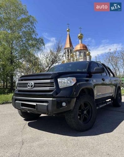 Toyota Tundra 2014