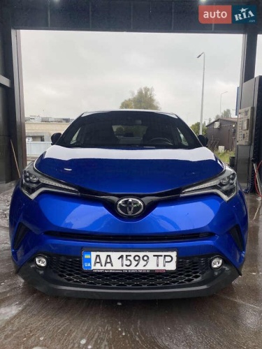 Toyota C-HR 2019