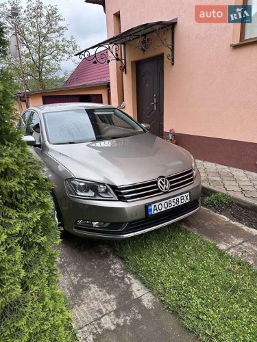 Volkswagen Passat 2013