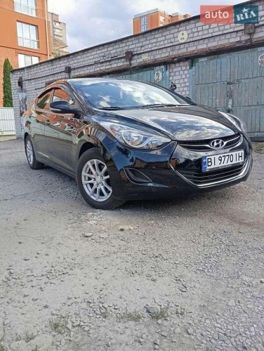 Hyundai Elantra 2012