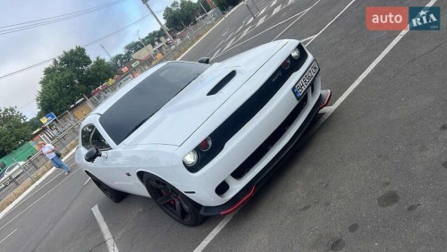 Dodge Challenger 2019
