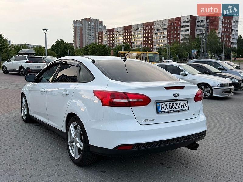 Ford Focus 2015