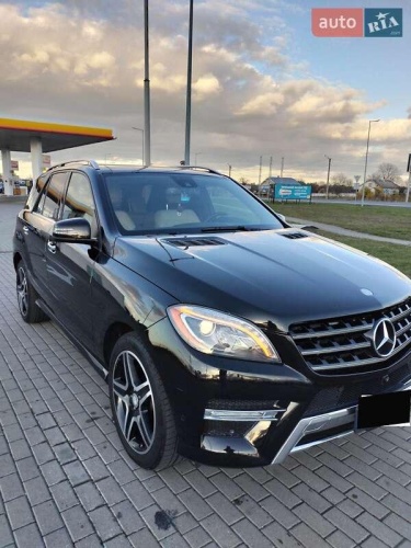 Mercedes-Benz M-Class 2015