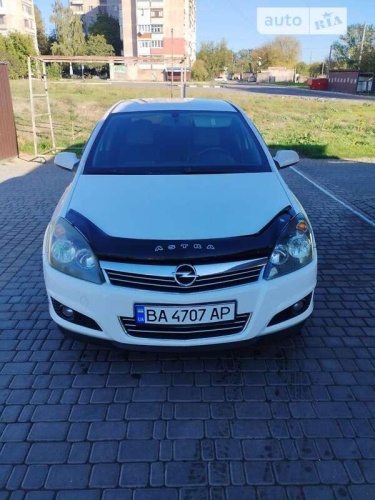 Opel Astra 2014