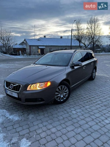 Volvo V70 2010
