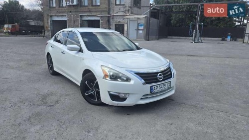 Nissan Altima 2014