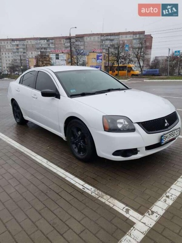 Mitsubishi Galant 2010