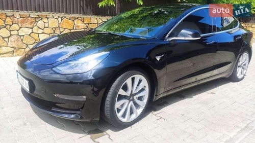 Tesla Model 3 2019