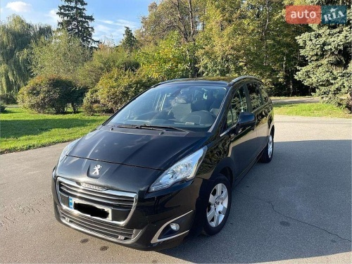 Peugeot 5008 2016