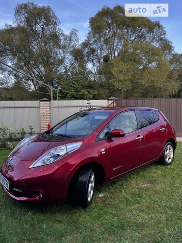 Nissan Leaf 2012