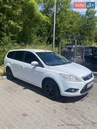 Ford Focus 2010