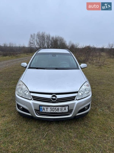 Opel Astra 2008
