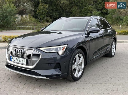 Audi e-tron 2019