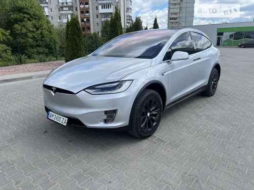 Tesla Model X 2016