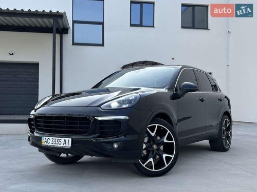 Porsche Cayenne 2016