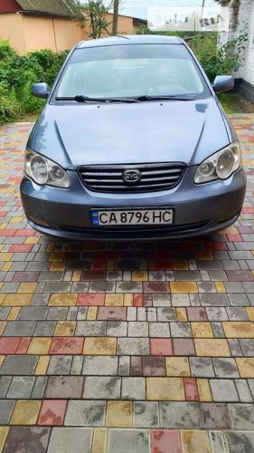 BYD F3 2013