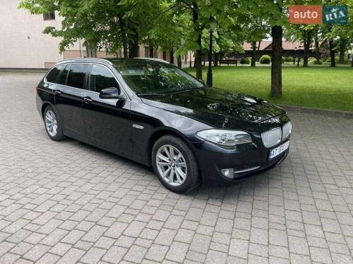 BMW 5 Series 2011