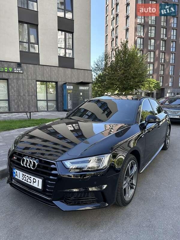Audi A4 2018