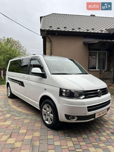 Volkswagen Multivan 2012