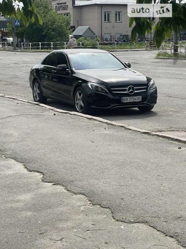 Mercedes-Benz C-Class 2017