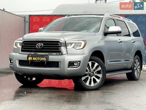 Toyota Sequoia 2020