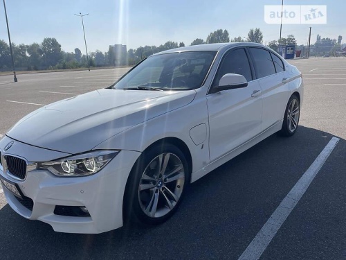 BMW 3 Series 2017