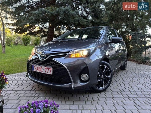 Toyota Yaris 2016