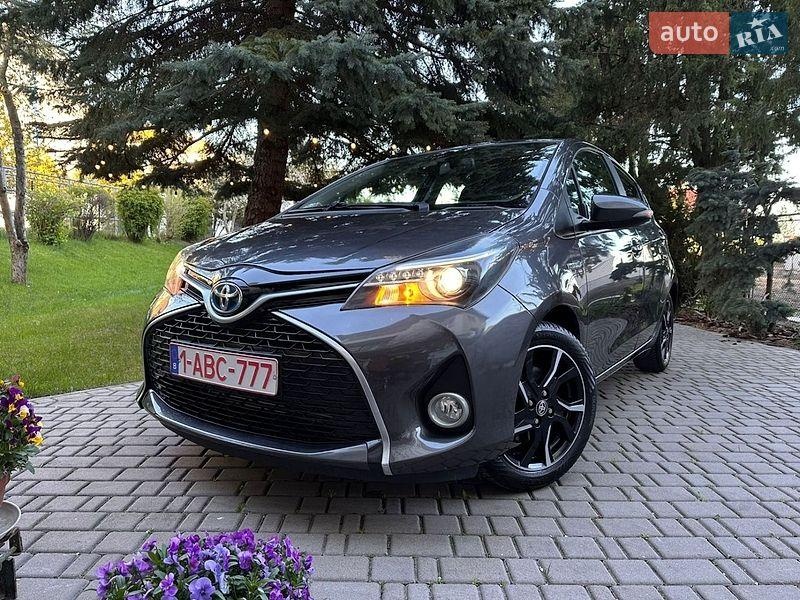 Toyota Yaris 2016