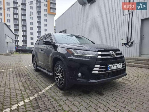 Toyota Highlander 2019