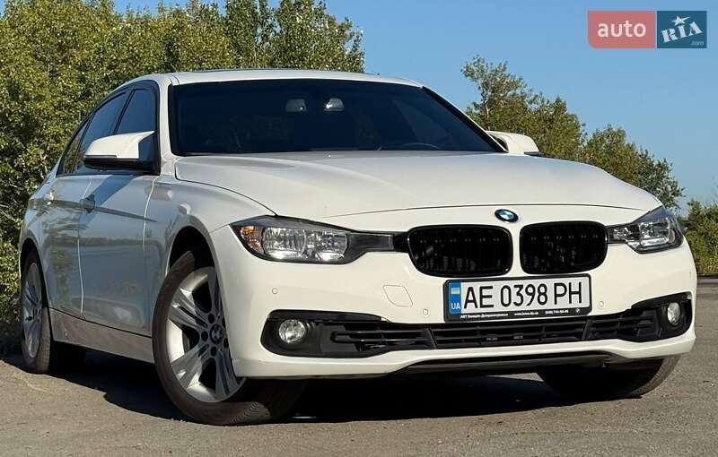 BMW 3 Series 2016