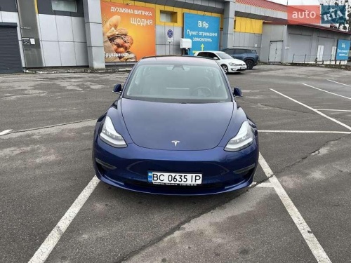 Tesla Model 3 2018