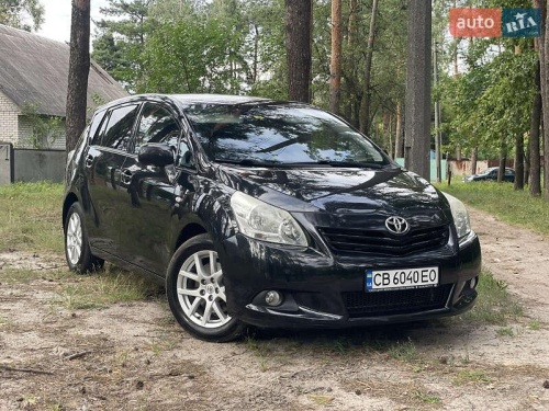 Toyota Verso 2010