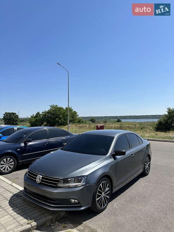 Volkswagen Jetta 2016