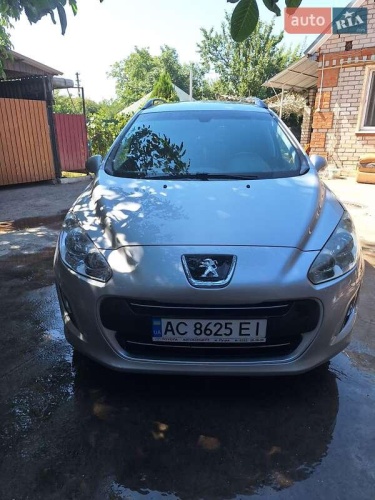 Peugeot 308 2011
