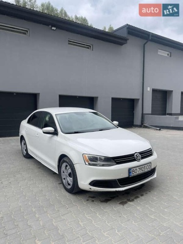 Volkswagen Jetta 2012