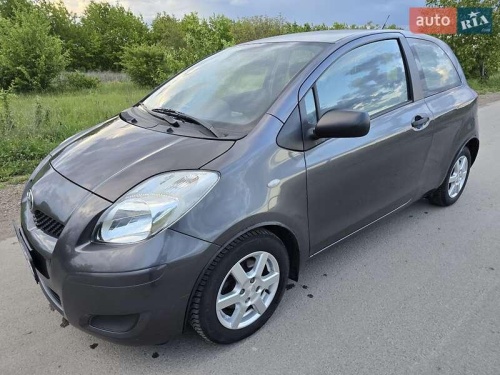 Toyota Yaris 2009