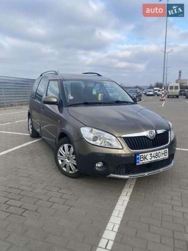 Skoda Roomster 2011