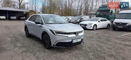Honda e:NP2 2025