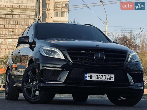 Mercedes-Benz M-Class 2015