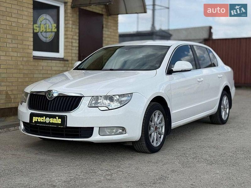 Skoda Superb 2012