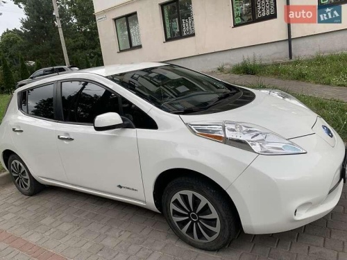 Nissan Leaf 2015