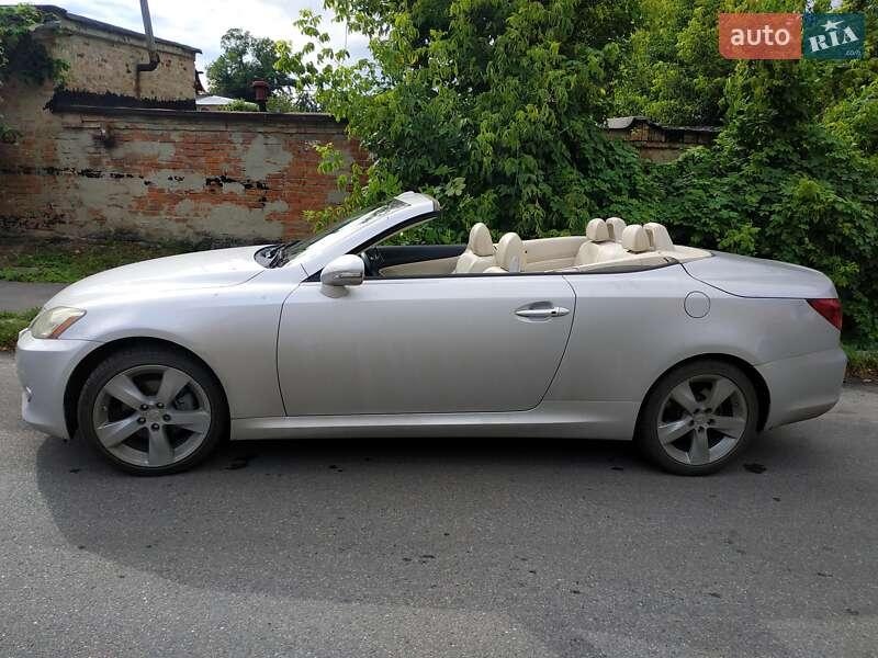Lexus IS 2009