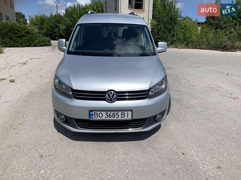Volkswagen Caddy 2011