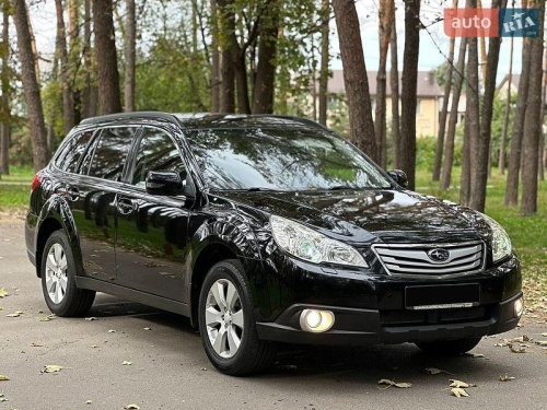 Subaru Outback 2011