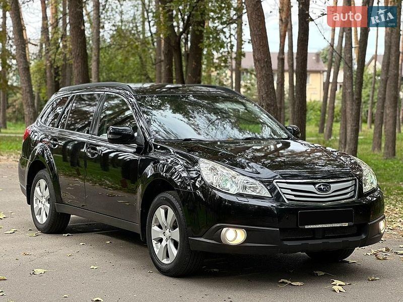 Subaru Outback 2011