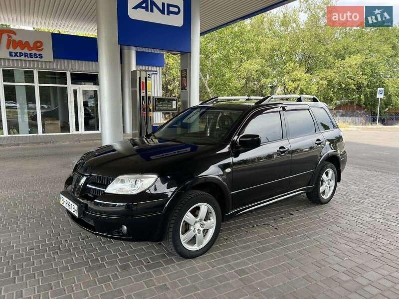 Mitsubishi Outlander 2007