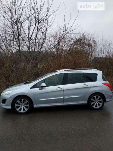 Peugeot 308 2011