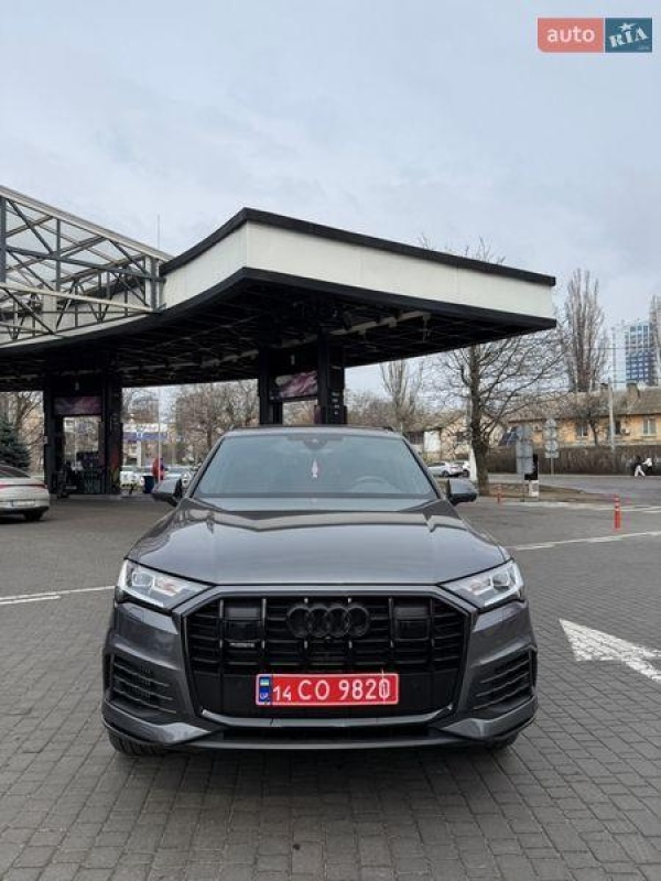 Audi Q7 2023
